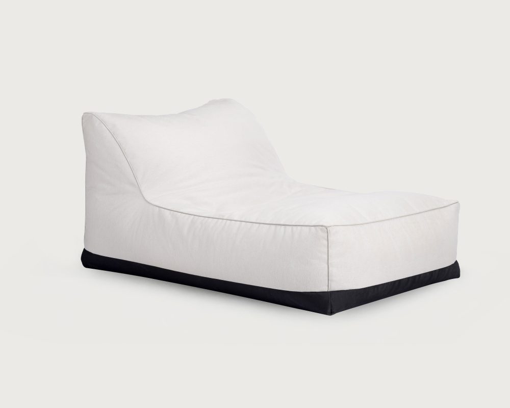 Norr11- Storm Lounge Chair-Linen Chalk-Medium-Savannah Bay Gallery Outdoor