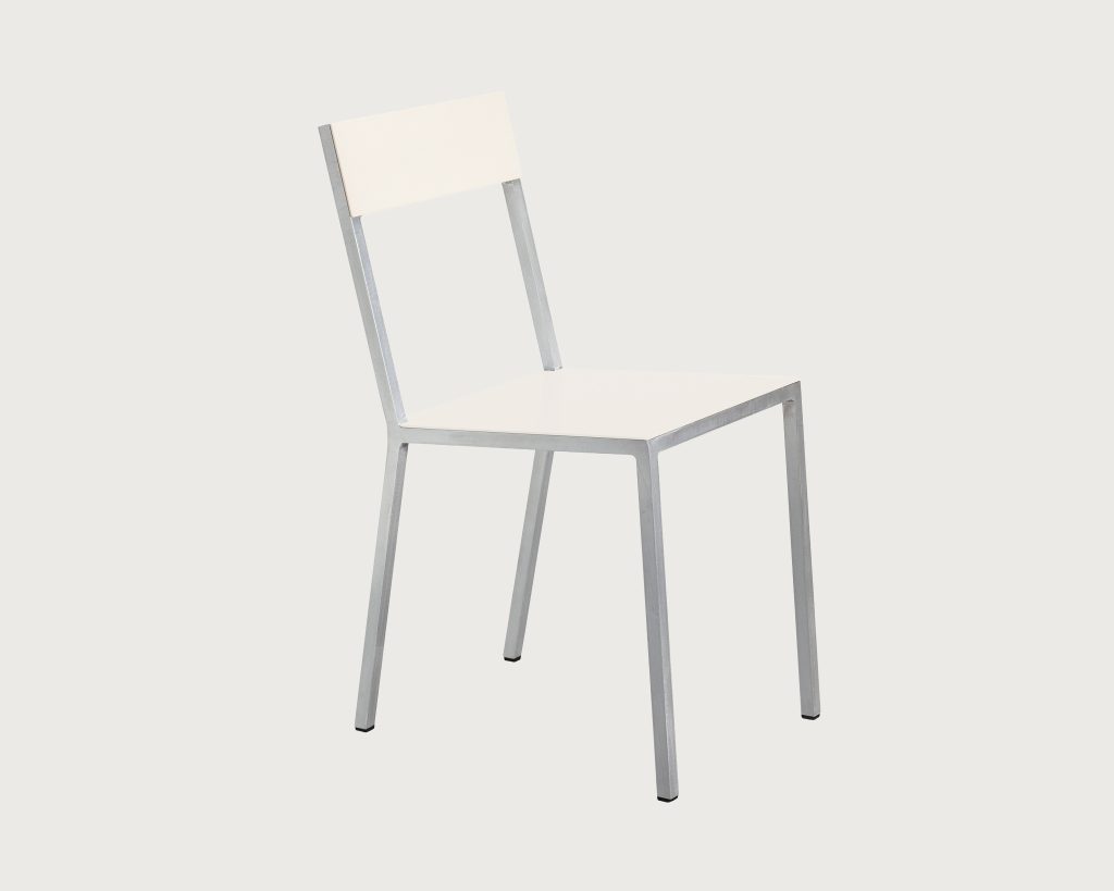 Chaise d'exterieur Alu Chair Ivory Ivory - Ivoire Ivoire Muller Van Severen Savannah Bay Gallery Outdoor