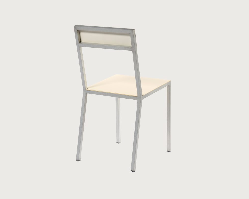 Chaise d'exterieur Alu Chair Ivory White - Ivoire Blanc Muller Van Severen Savannah Bay Gallery Outdoor-2
