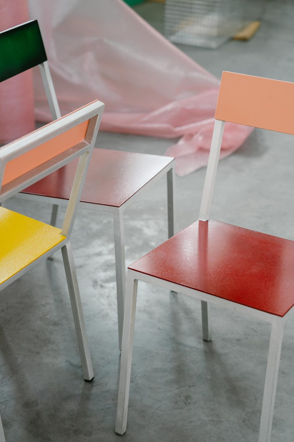 Chaise d'exterieur Alu Chair - Muller Van Severen Savannah Bay Gallery Outdoor-9