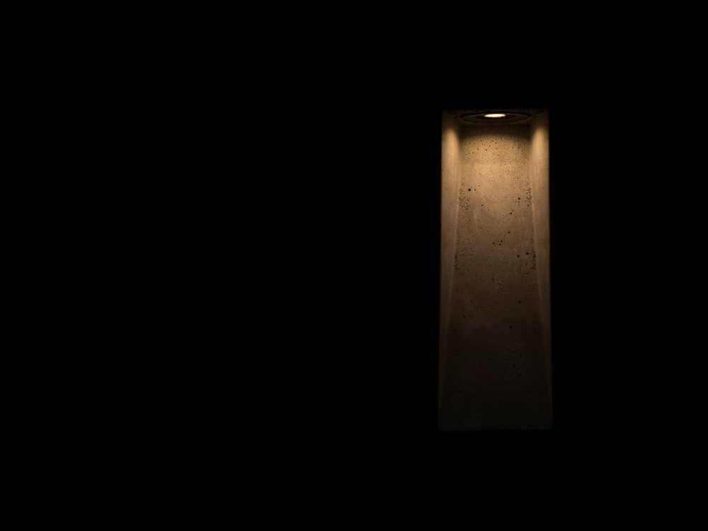 Savannah Bay Gallery-Luminaires-Exterieur-Cube-Beton-Bentu Design-02
