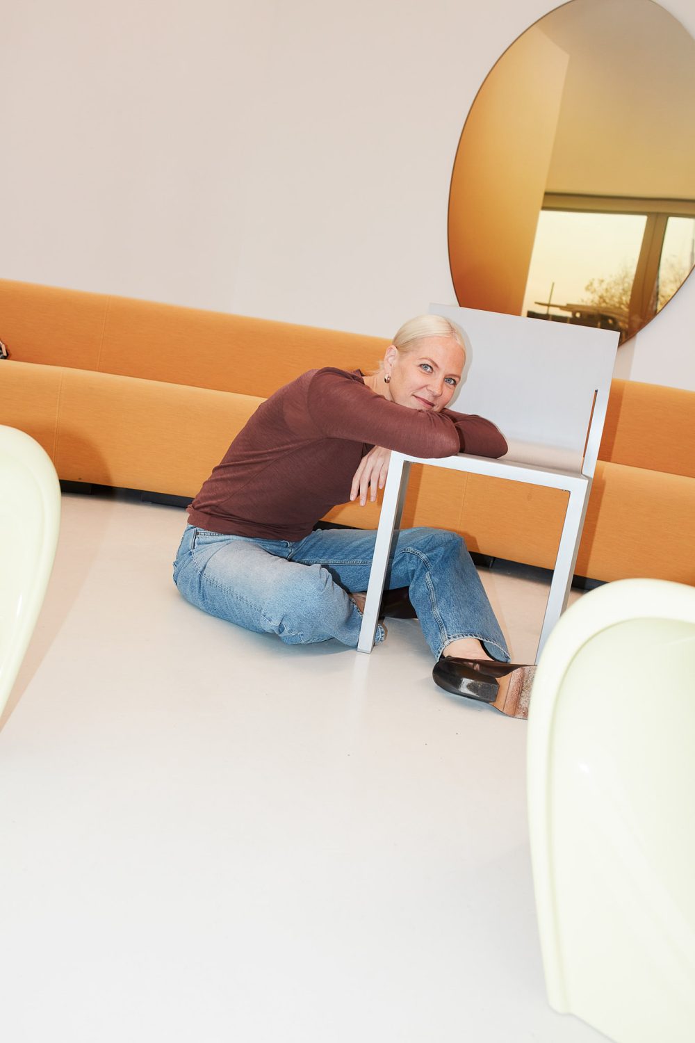 Savannah Bay Gallery-Stedelijk-Chair-Sabine Marcelis-01