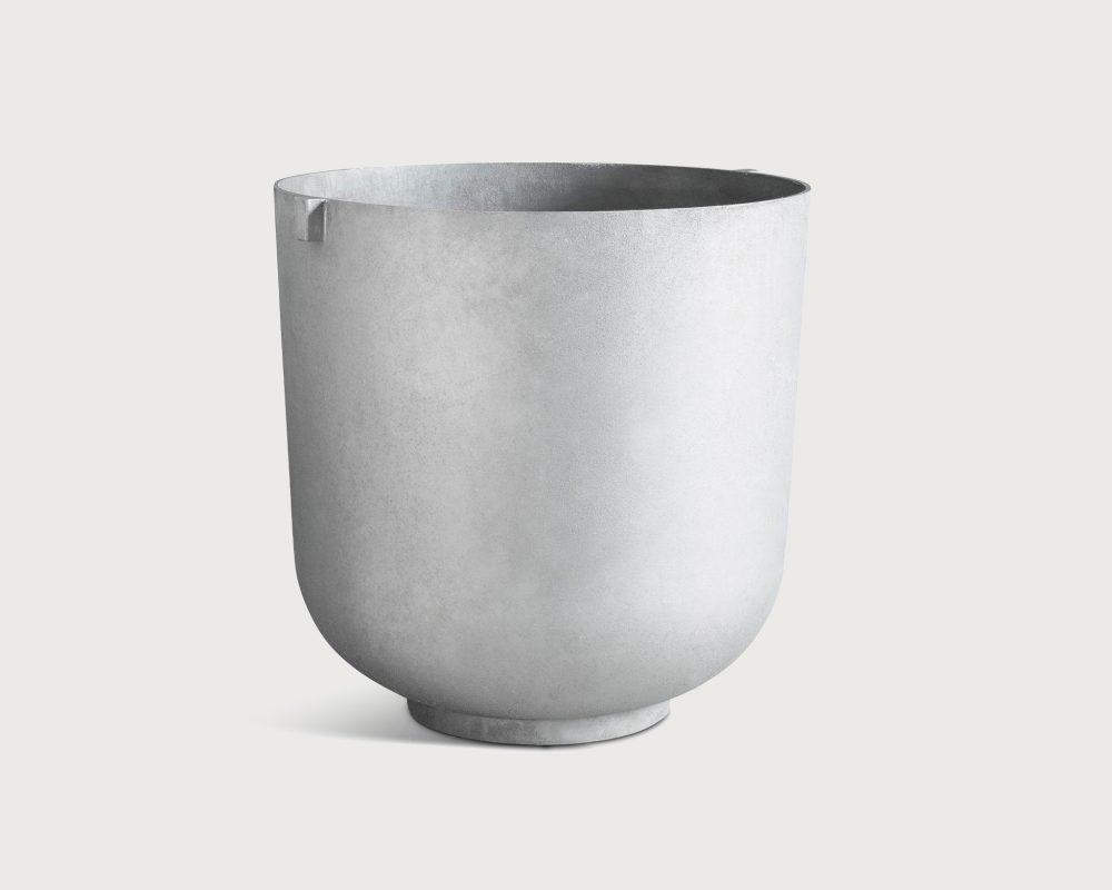 Savannah Bay Gallery-Vases-Pots-Exterieur-Decoration-Jardin-Castle par Friends and Founders-14