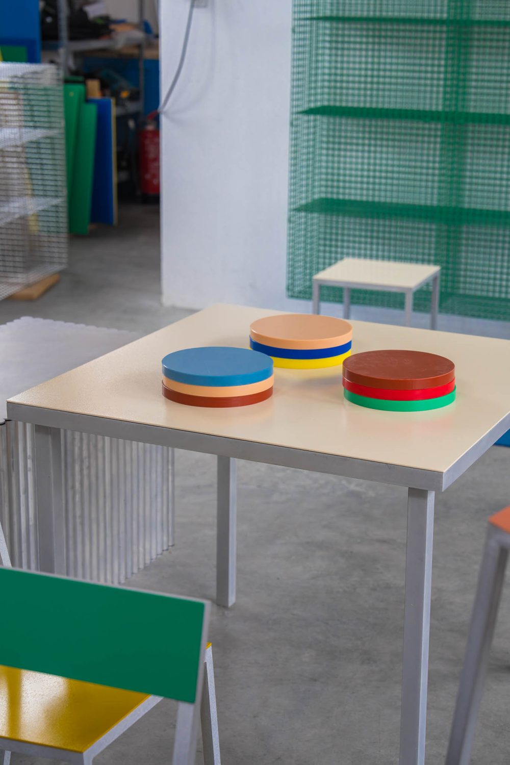 Alu-Tables-Outdoor-Muller Van Severen-Savannah Bay Gallery Outdoor-03