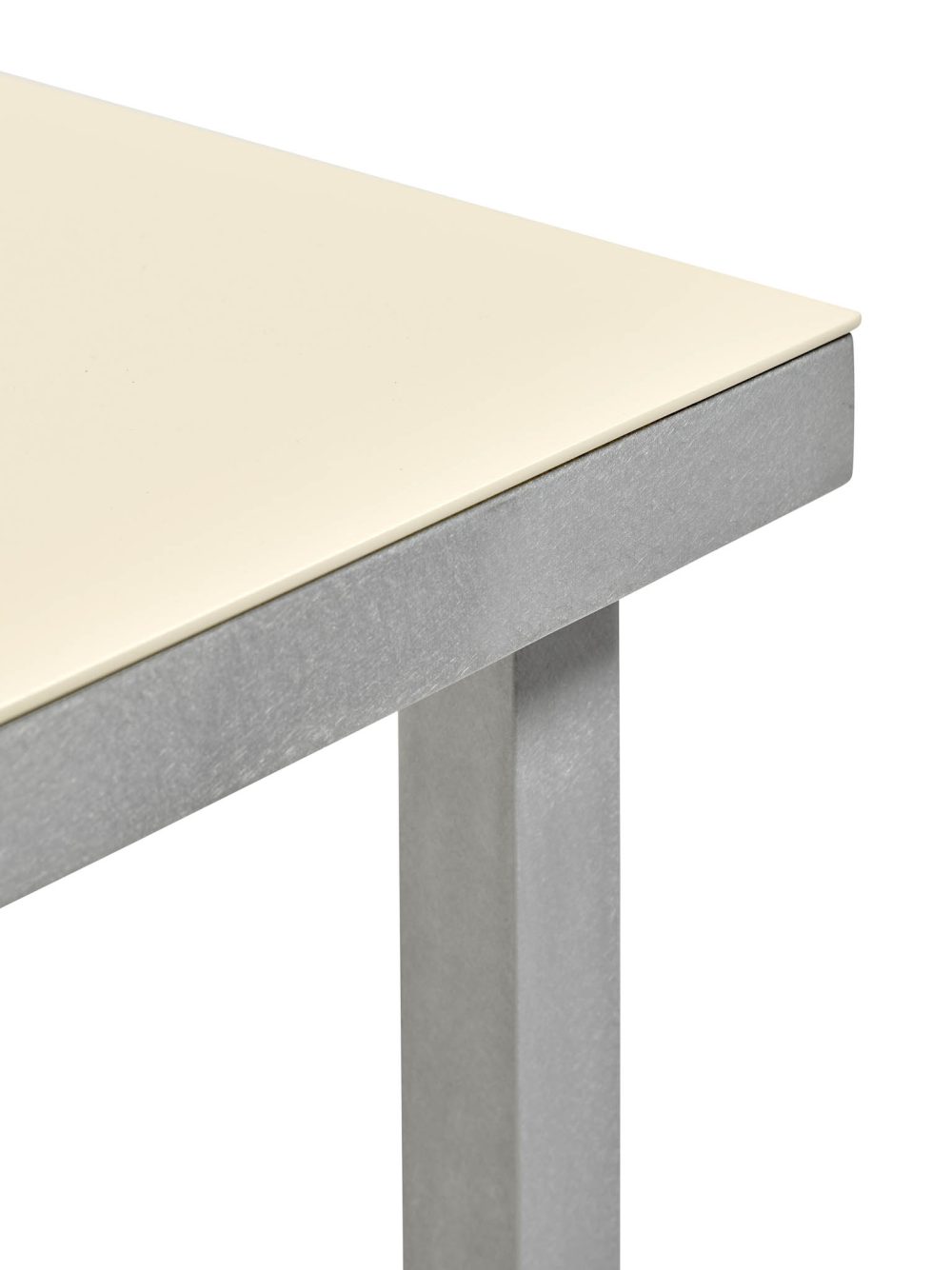 Alu-Tables-Outdoor-Muller Van Severen-Savannah Bay Gallery Outdoor-05