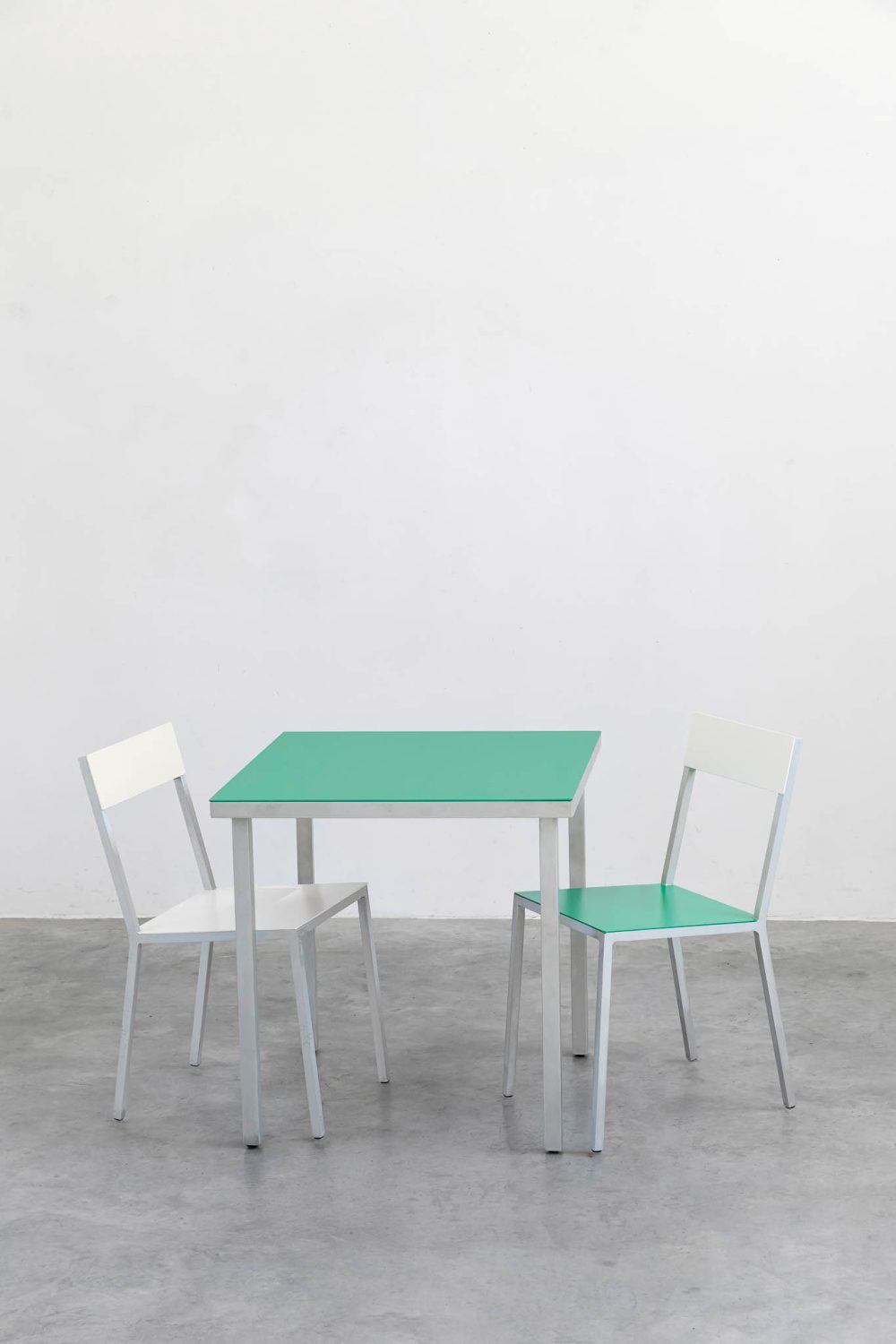 Alu-Tables-Outdoor-Muller Van Severen-Savannah Bay Gallery Outdoor-18