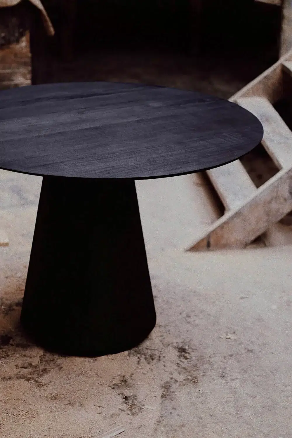 Carmworks-Amok-Table-Savannah-Bay-Gallery